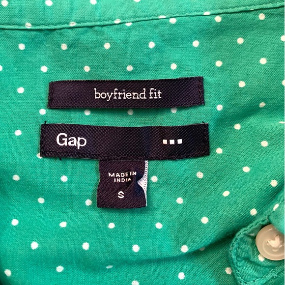 GAP Factory Women’s Boyfriend Fit Button Up Shirt - Picture 5 of 5